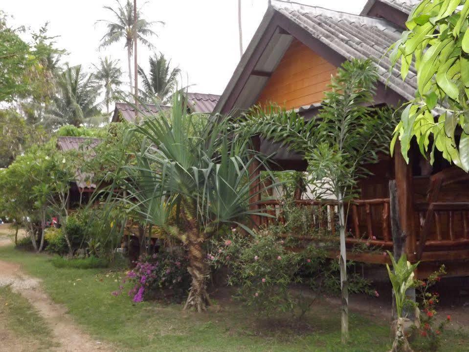 Pasai Beach Lodge Koh Yao Noi Exterior foto